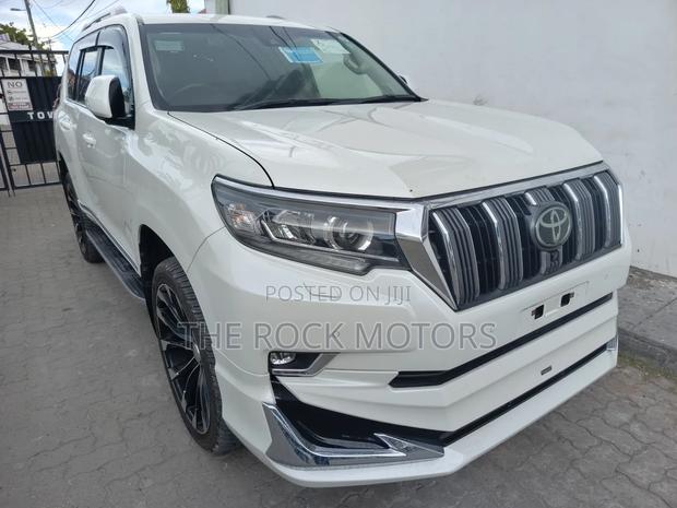 Toyota Land Cruiser Prado 2020 White