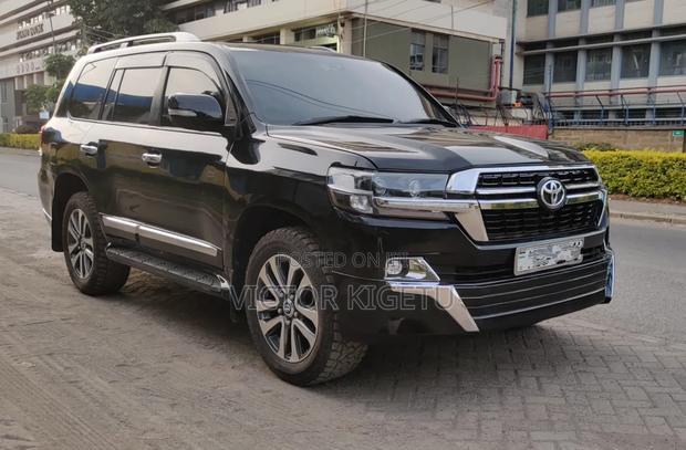 Toyota Land Cruiser 4.5 V8 DLX 2014 Black