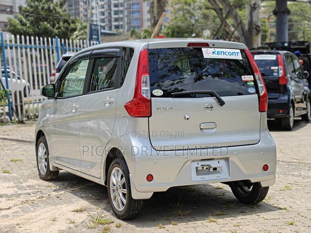 Nissan Dayz 2018 Silver