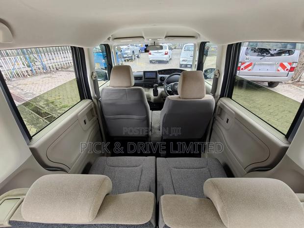 Honda N-Box 660 FWD 2018 Silver