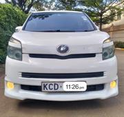 Toyota Voxy 2008 Pearl for sale