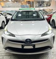 Toyota Prius Four 2018 Silver for sale