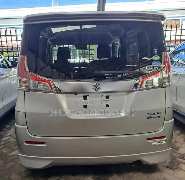 Suzuki Solio 2018 Silver
