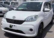 Toyota Passo 2018 White for sale
