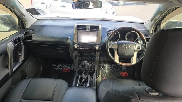Toyota Land Cruiser Prado 2013 White