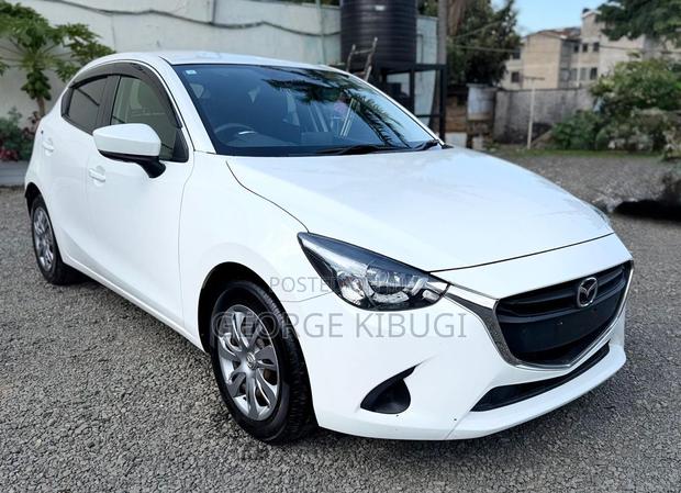 Mazda Demio 2019 White