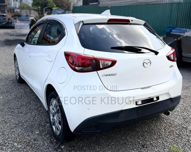 Mazda Demio 2019 White