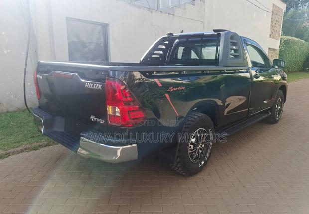 Toyota Hilux Revo Single Cab Deisel 2.4 RWD 2019 Black