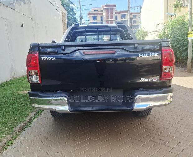Toyota Hilux Revo Single Cab Deisel 2.4 RWD 2019 Black