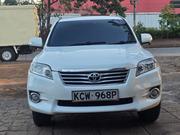 Toyota Vanguard 2013 White for sale