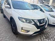 Nissan X-Trail 2.0 Petrol AWD 2018 White for sale