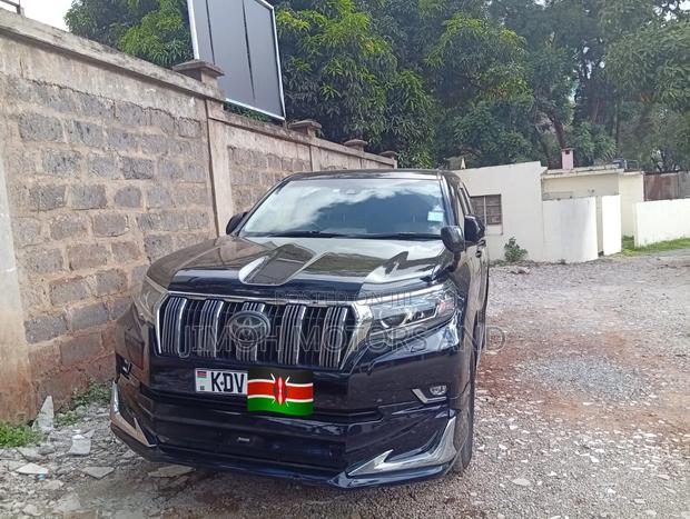 Toyota Land Cruiser Prado 2018 Black