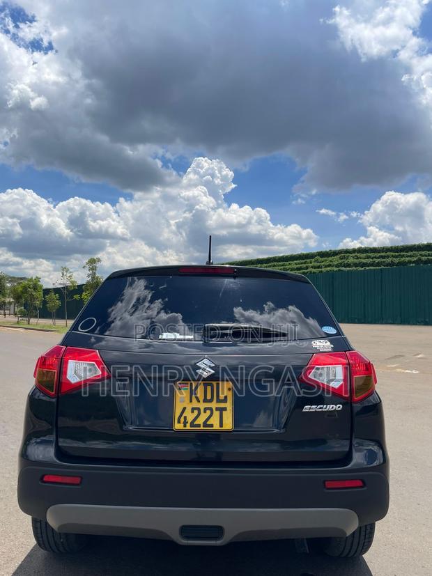 Suzuki Escudo 2016 Black