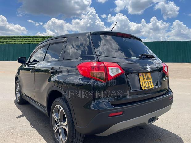 Suzuki Escudo 2016 Black