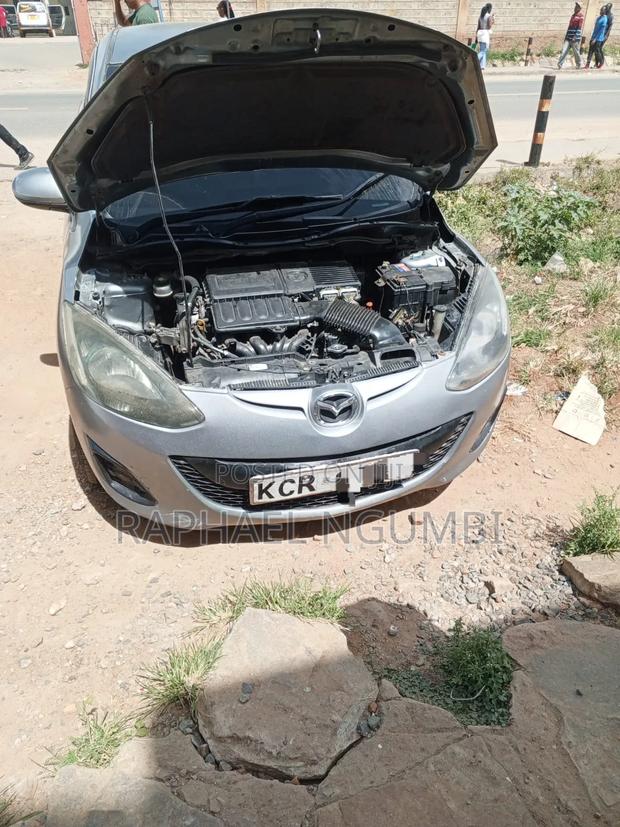 Mazda Demio 2011 Silver