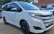 Toyota Noah 2.0 FWD (8 Seater) 2018 White for sale