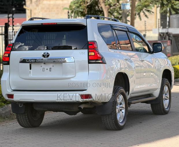 Toyota Land Cruiser Prado 2020 White