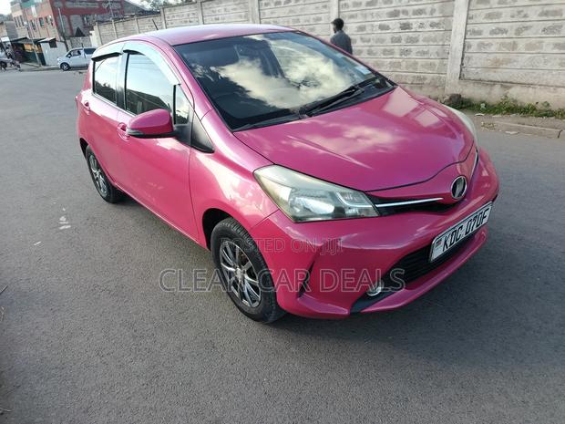 Toyota Vitz 2015