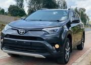 Toyota RAV4 2018 Gray for sale