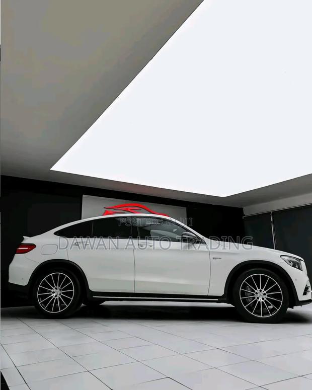 Mercedes-Benz GLC-Class 2019 White