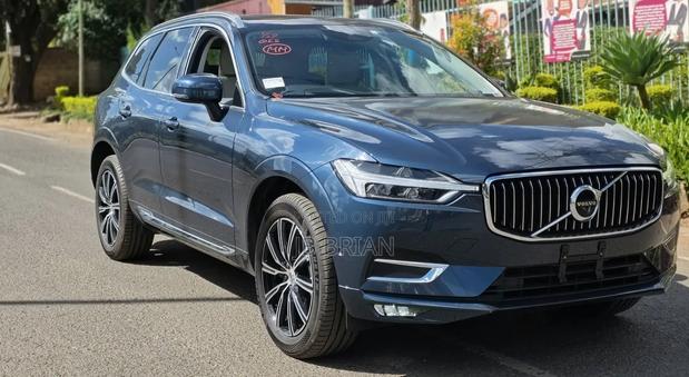 Volvo XC60 2019 Blue