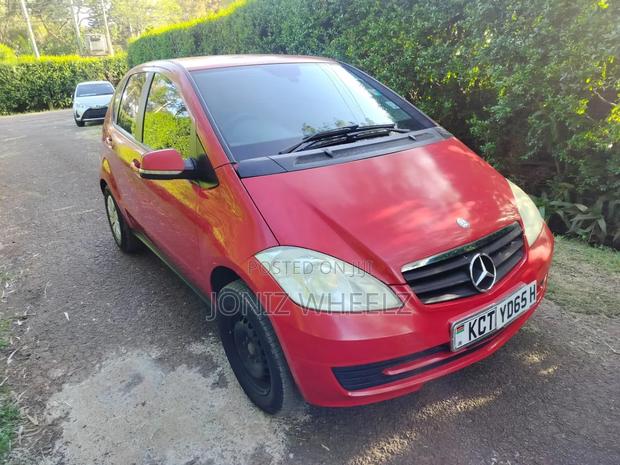 Mercedes-Benz A-Class 2011 Red