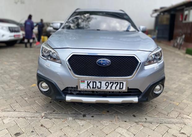 Subaru Outback 2016 Silver
