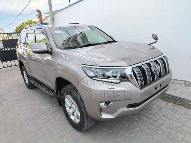 Toyota Land Cruiser Prado 2019 Beige