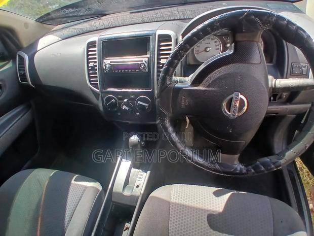 Nissan Wingroad 2007 Gray