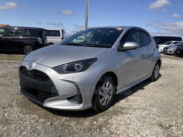 Toyota Yaris 2020 Silver
