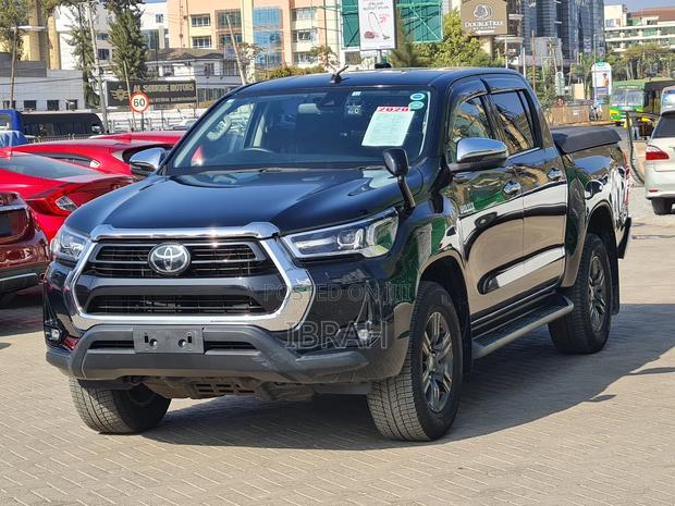 Toyota Hilux 2020 Black