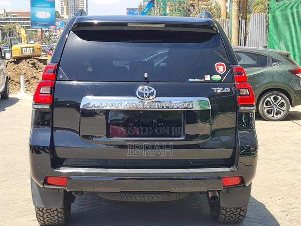 Toyota Land Cruiser 2019 Black