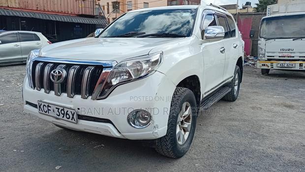 Toyota Land Cruiser Prado 2015 White