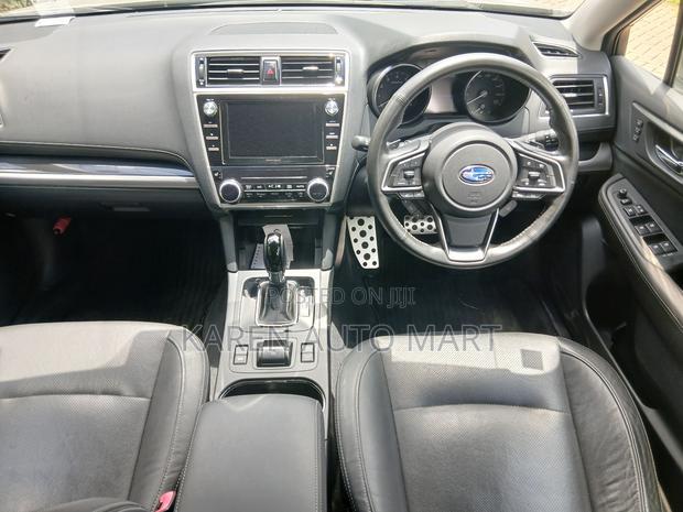 Subaru Outback 2.5i AWD 2018 Silver