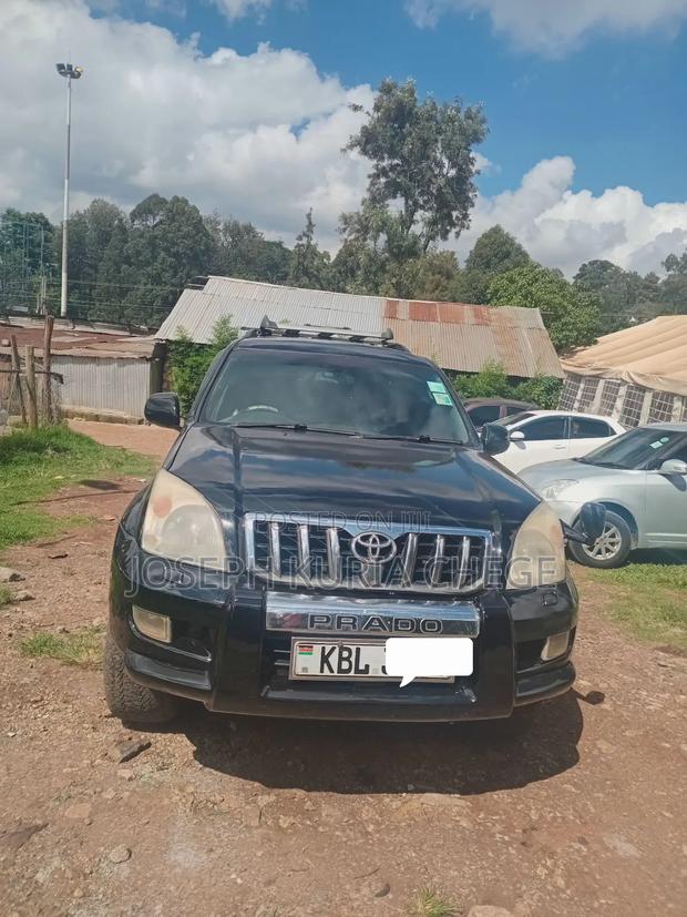 Toyota Land Cruiser Prado 2006 Black