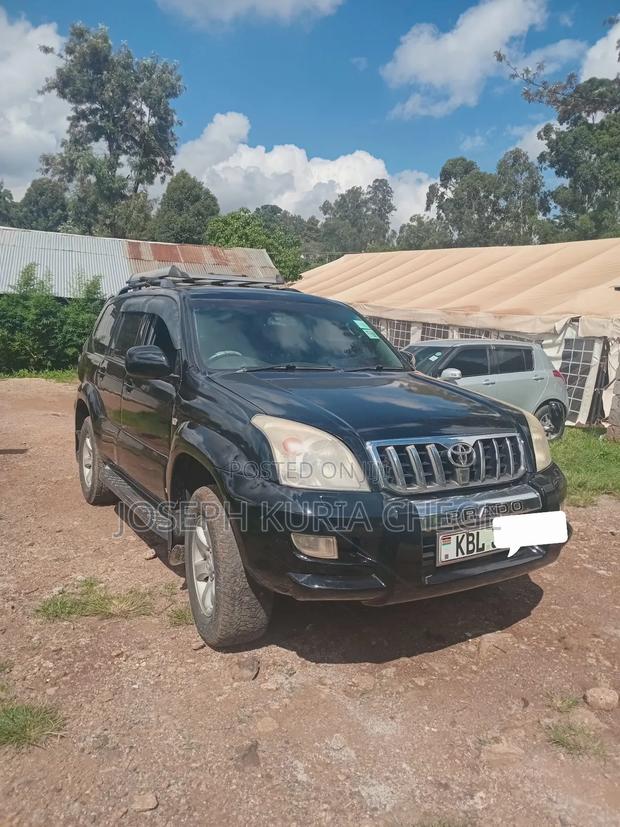 Toyota Land Cruiser Prado 2006 Black