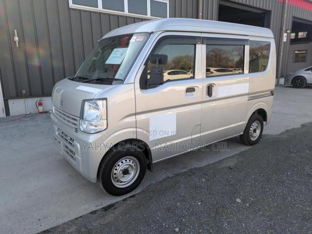Suzuki Every Wagon 2019 Silver
