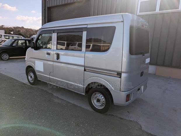 Suzuki Every Wagon 2019 Silver