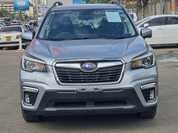 Subaru Forester 2018 Silver