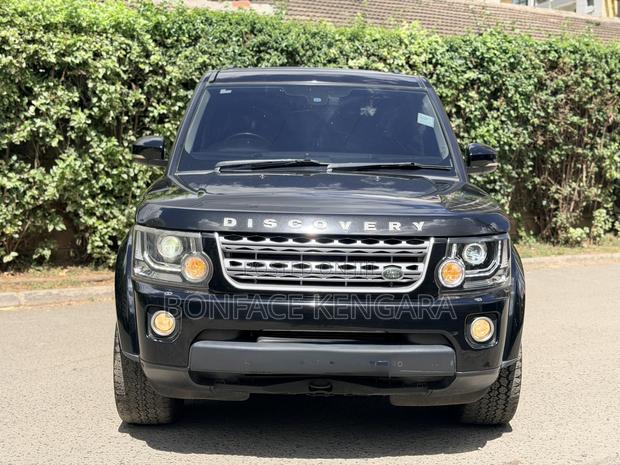 Land Rover Discovery 2016 Black