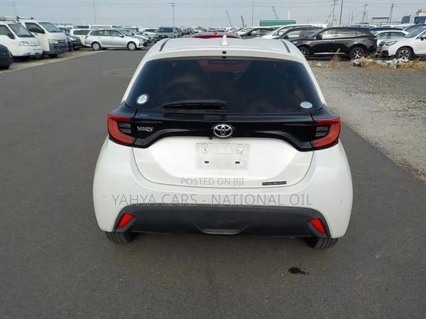 Toyota Yaris 2020 Pearl