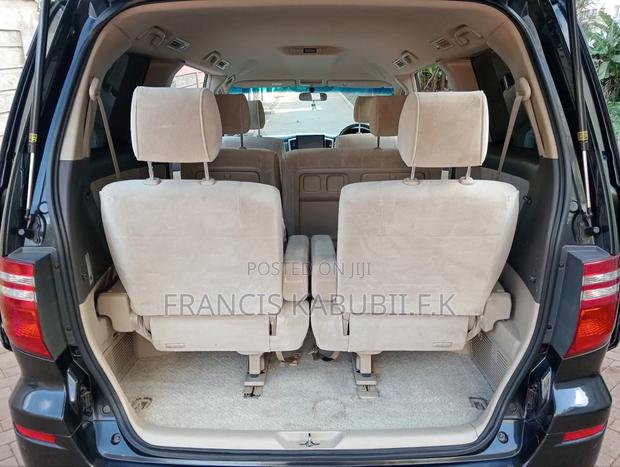 Toyota Alphard 2.4 Petrol AWD 2006 Black