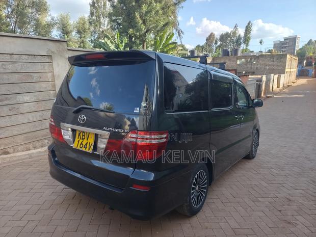Toyota Alphard 2.4 Petrol FWD 2007 Black