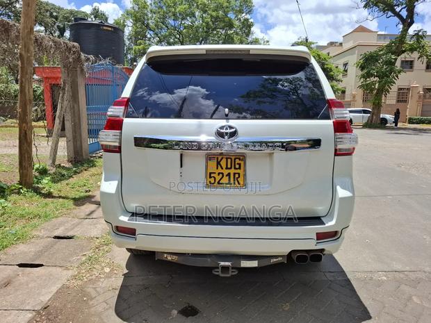 Toyota Land Cruiser Prado 2.8 D-4D 2016 White