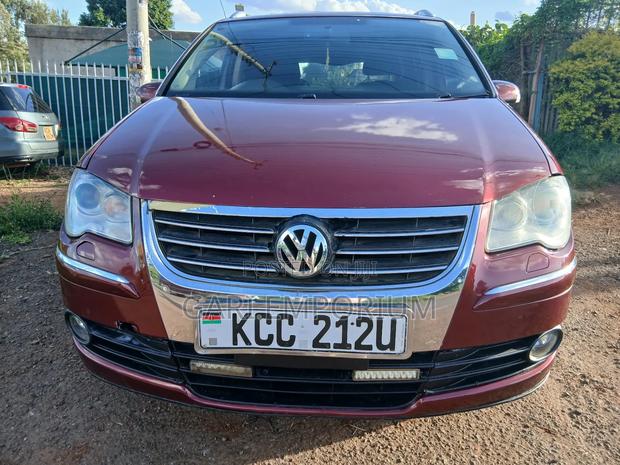 Volkswagen Touran 2008 Maroon