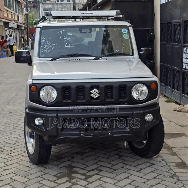 Suzuki Jimny 2019 Silver