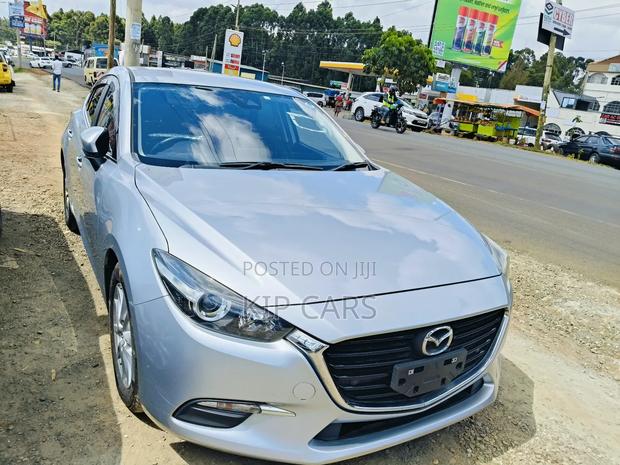 Mazda Axela 2018 Gray