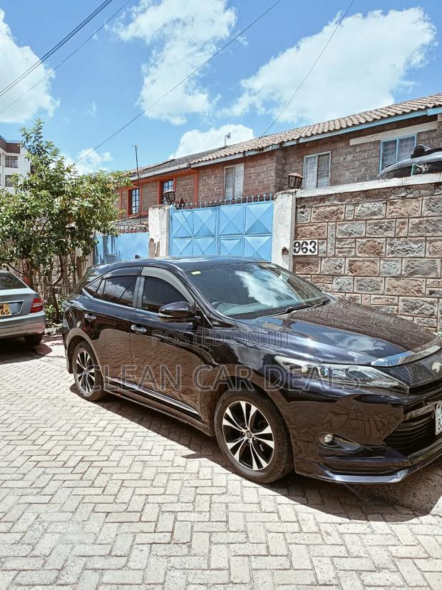 Toyota Harrier 2014