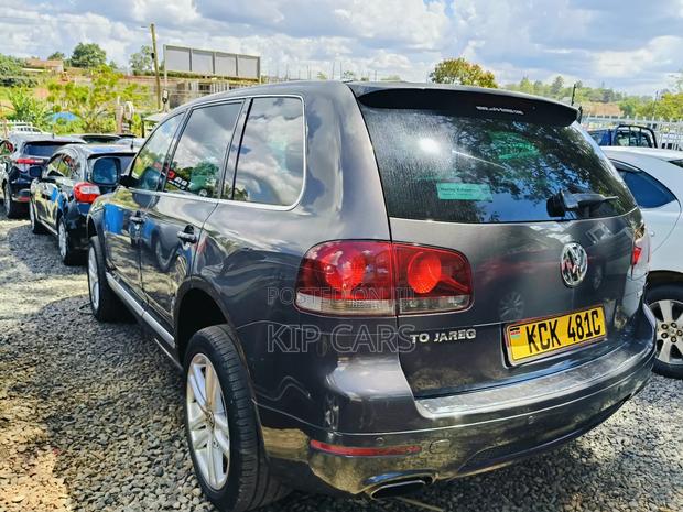 Volkswagen Touareg 2.5 TDi Tiptronic 2009 Gray