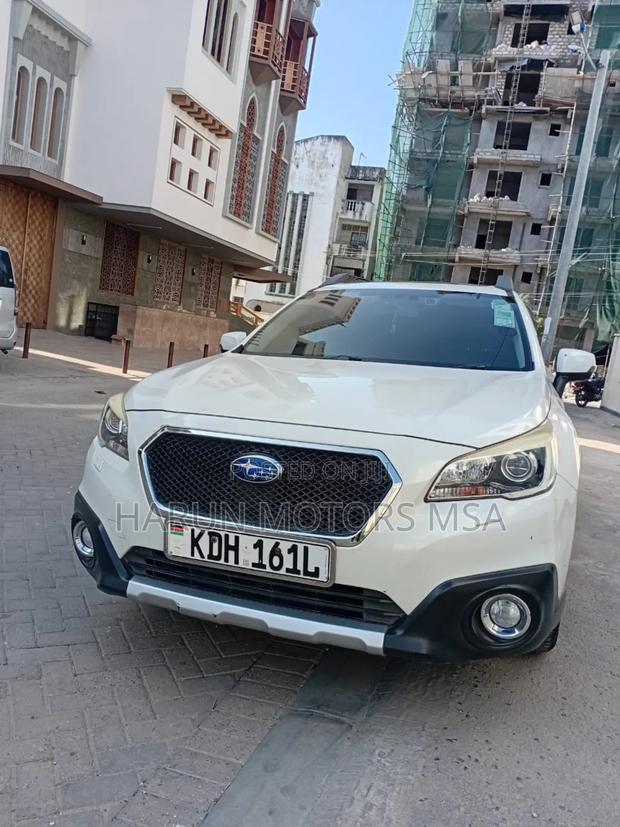 Subaru Outback 2015 White